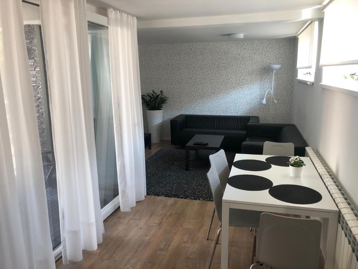 Apartmán v centre Michaloviec Michalovce Exterior foto